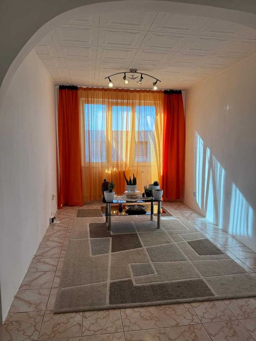 Vand-schimb apartament 4 camere Tractorul Brasov