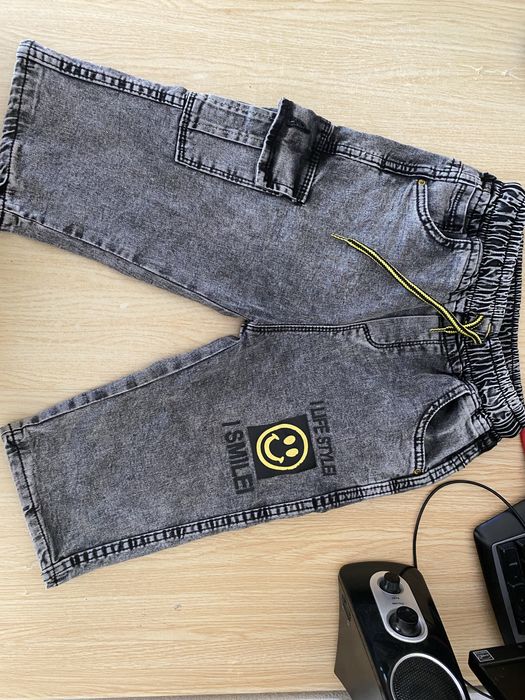 Джинсовые шорты на 7-9 лет