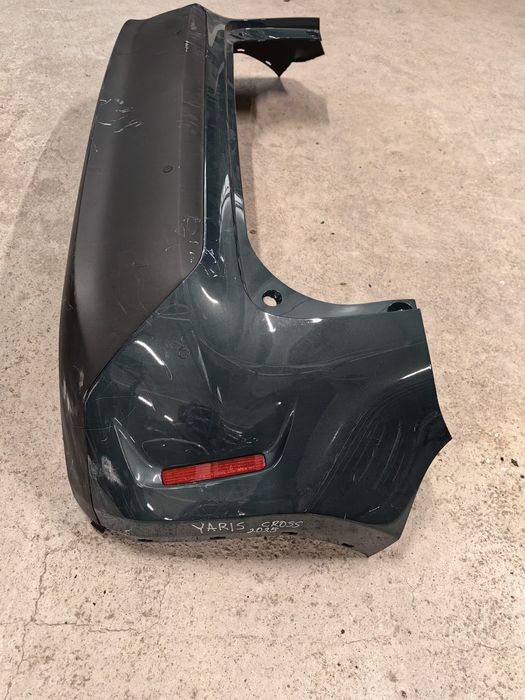 Задна броня Toyota Yaris Cross 2025г / Тойота Ярис Крос 2025г