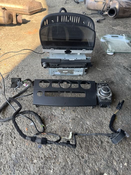 CIC навигация за бмв е60 61 bmw e60 61