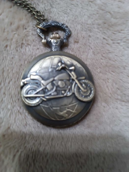 Джобен часовник нови!