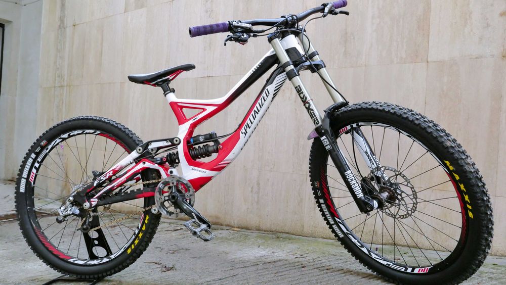 Specialized Demo 8 II – DownHill легенда