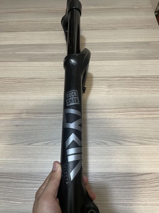 Vand furca Rockshox Lyrik select + 180mm