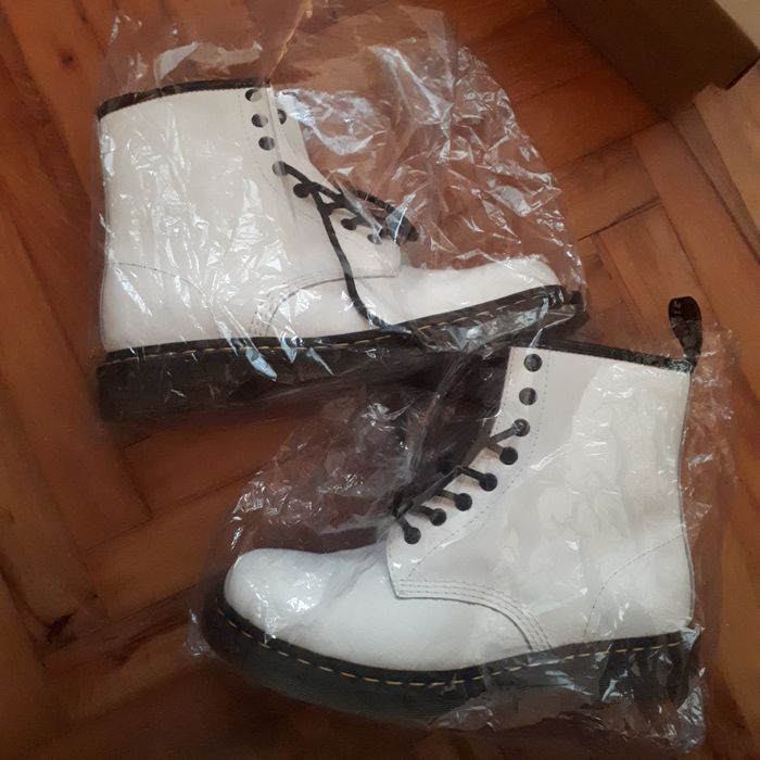 Dr. Martens  1460 smooth white 42 номер