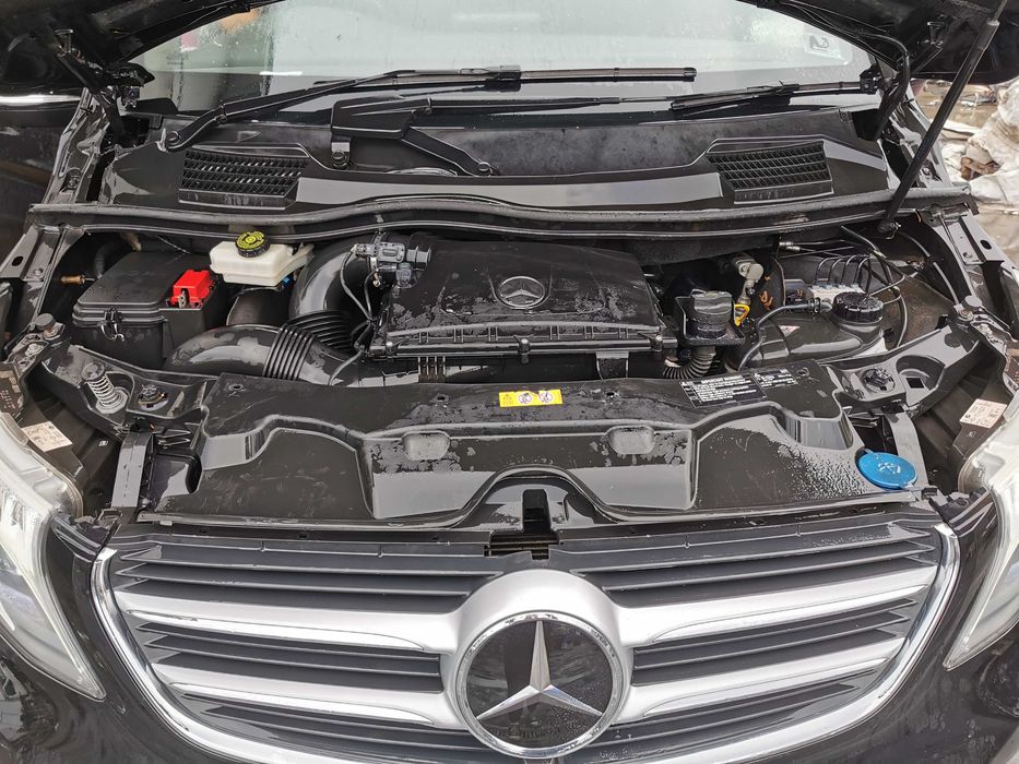 Dezmembrez mercedes V-class w447 2.2 d om 651/distronic/bara fata 447