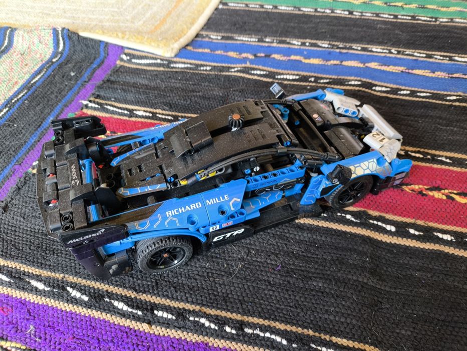 Lego Technic McLaren Senna 42123