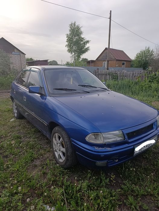 Продам машину Опель