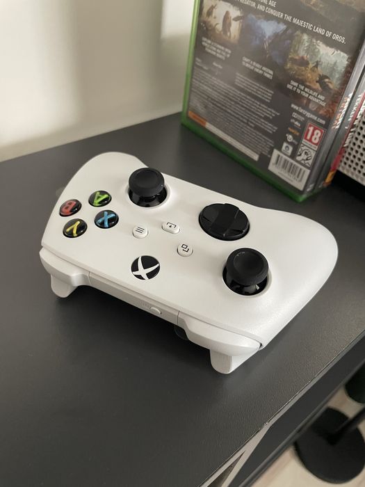 Vand controler xbox Robot white