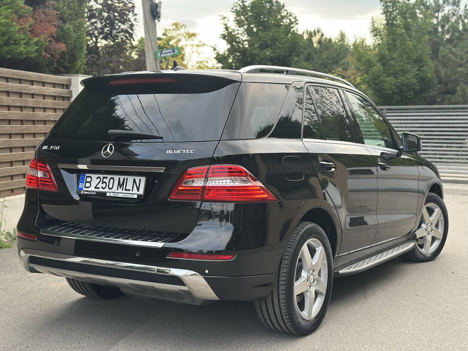 Mercedes Benz ML350cdi bluetec  •AMG•/Euro6/2014/Proprietar