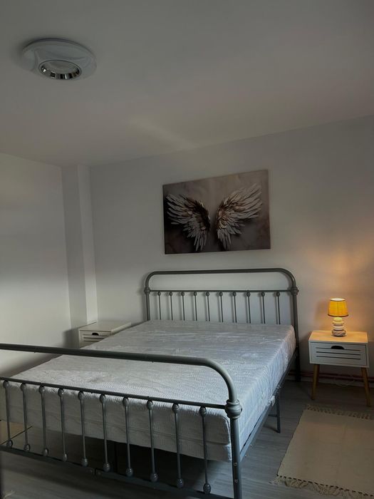 Apartament 2 camere decomodat cu pivniță si pod