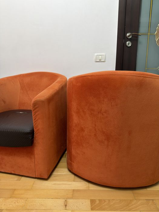 Set 2 fotolii, confortabile si rezistente