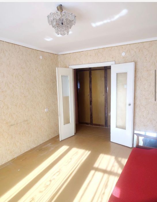 Продам 2 комн квартиру район Вокзала