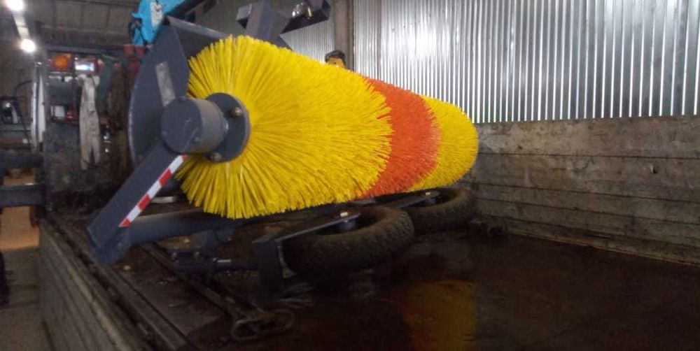 Коммунальная техника (Щетки, отвалы)