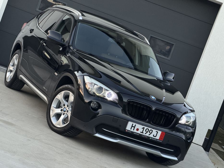 BMW X1 2011 — imagine 2