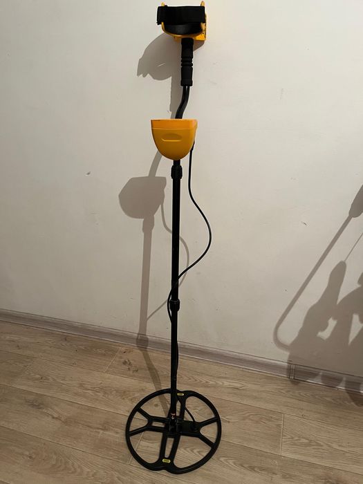 Метал искатель в идельном сос