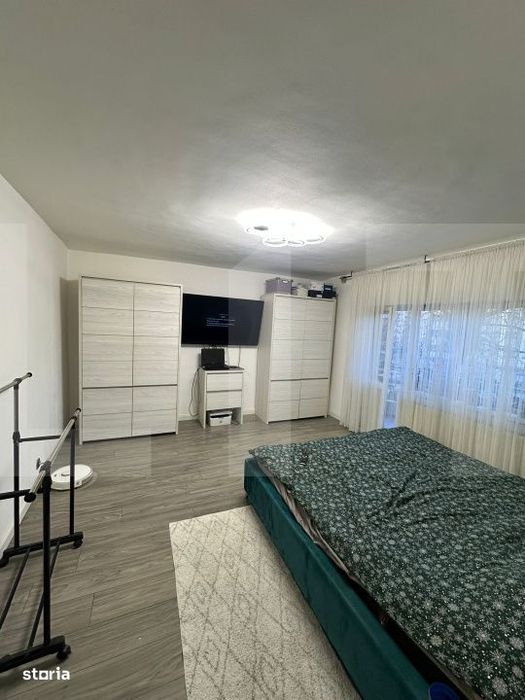 Apartament 3 camere, 96 mp, zona Micalaca