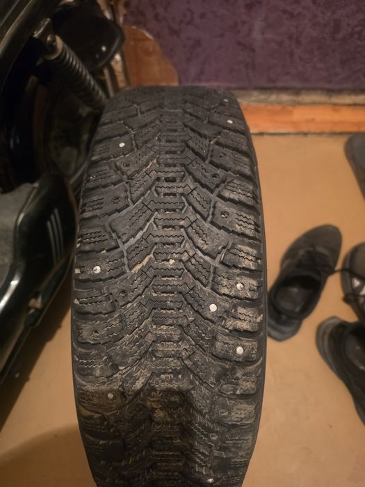Продам ваз зима 175/70 r13