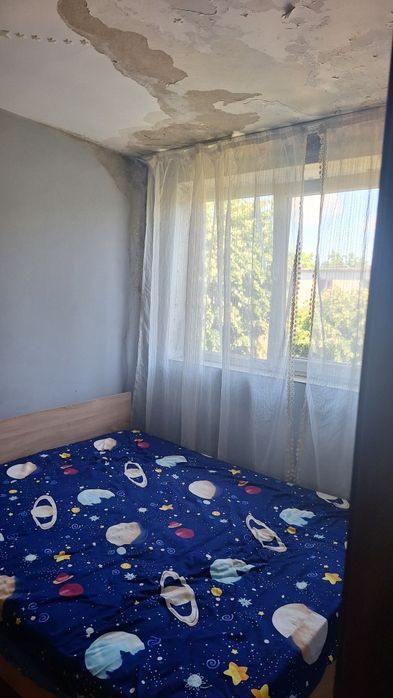 Vand apartament cu 2 camere