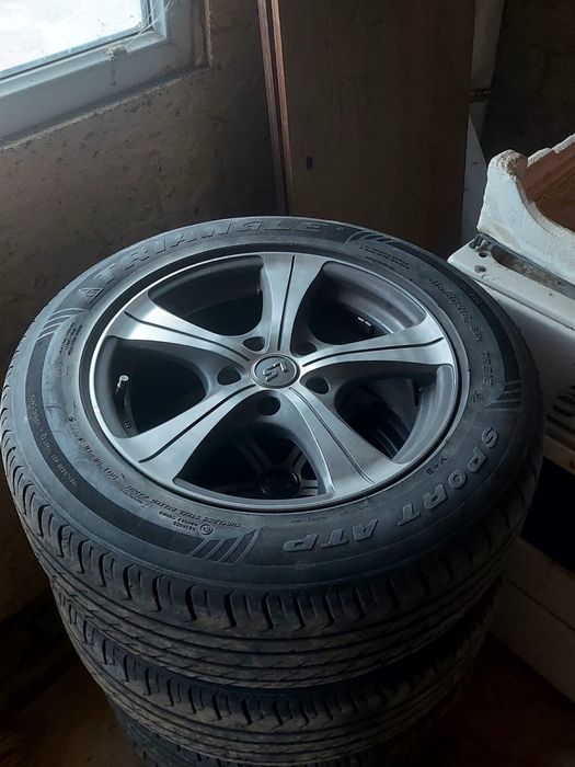 Титановый диски покрышкасымен