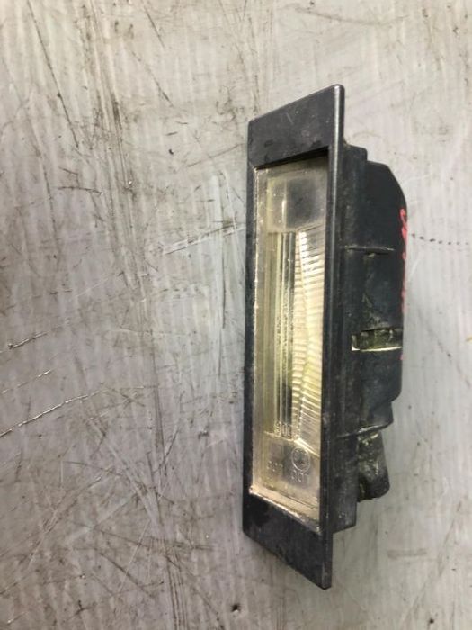 iluminare numar de circulatie bmw seria 1 e87