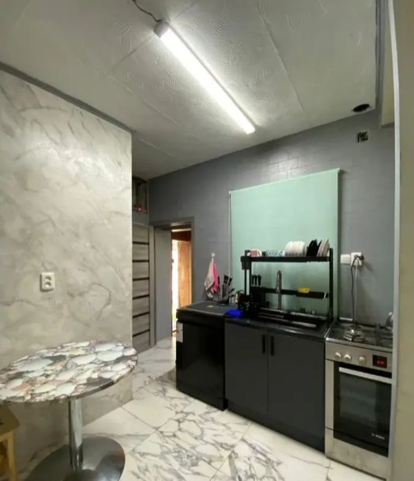 Продам дом в нижней части города