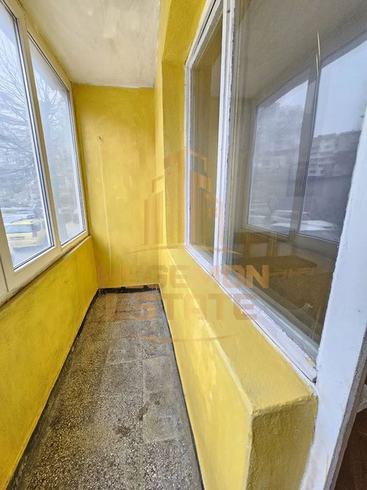 Продава се Четиристаен апартамент в Варна, Нептун - 120 кв.м за 1717 €/кв.м - Снимка #9