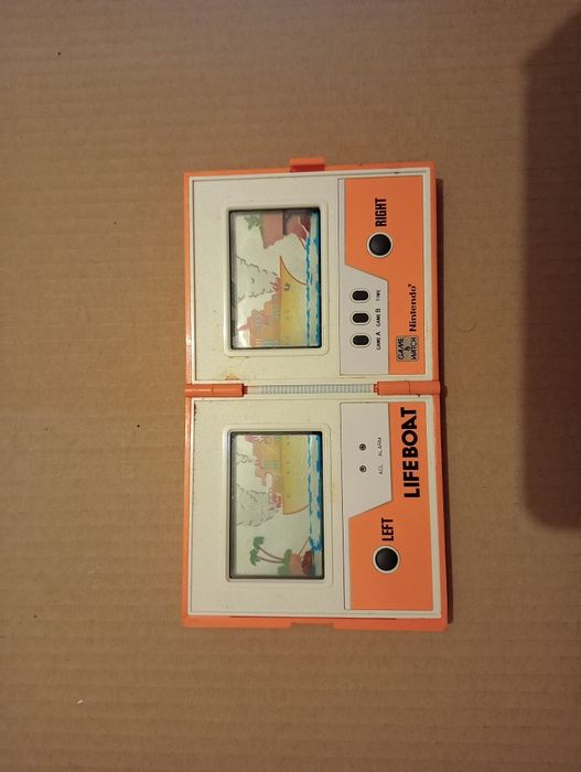 Vand Lifeboat game & watch