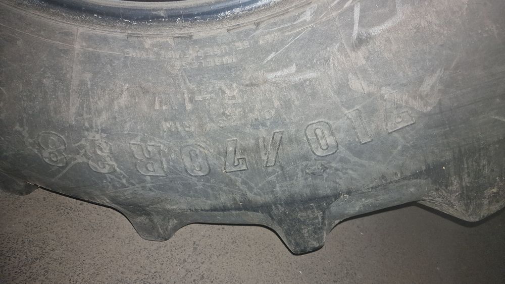 Продам шины от БЮЛЛЕРА