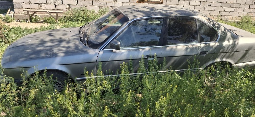 Продам бмв е34 2.0