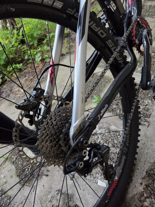 Продавам Trek Fuel EX 8 – Full Suspension Планински Велосипед