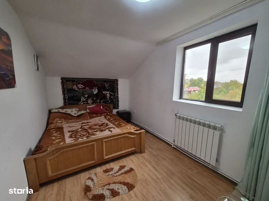 Vila cu 4 camere mobilata in Prajesti Bacau