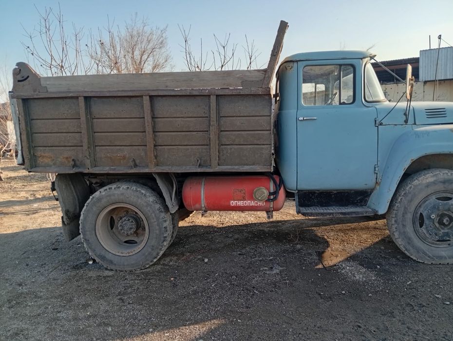 Продам Зил срочно