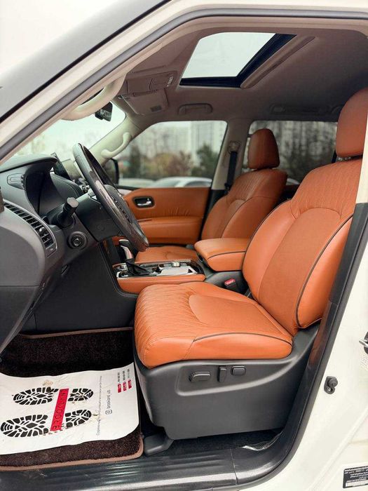 Sotuvda Nissan Patrol Platinum  avtomashinamiz