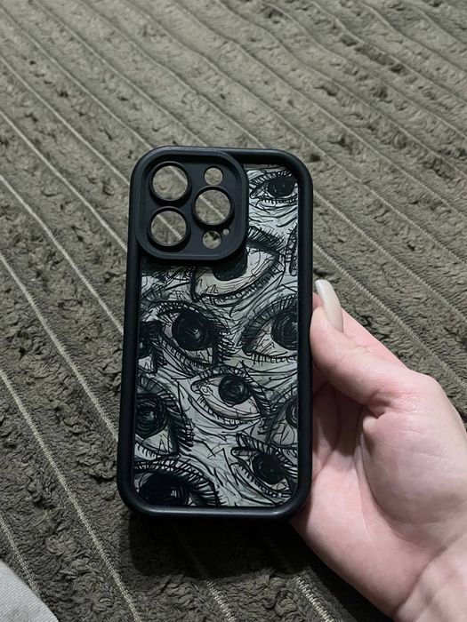 Чехлы на iphone 14pro