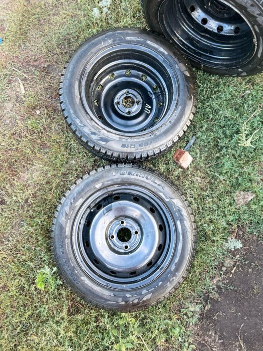 Зимние шины 185/60 R15