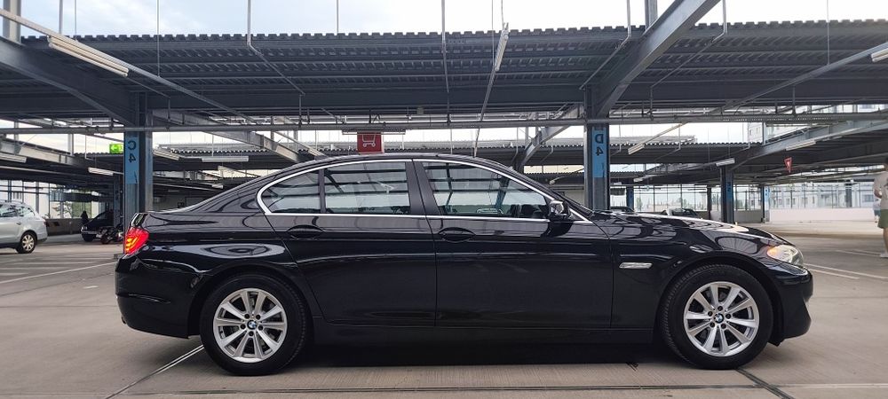 BMW 5 Series 0 — imagine 5