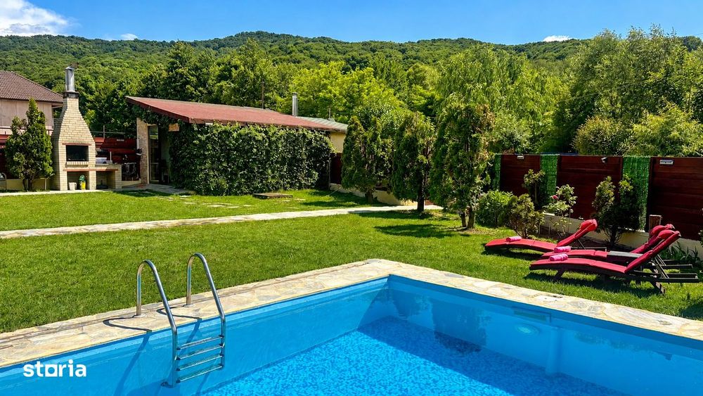 Vilă cu două locuințe independente-piscină-complet funcțională