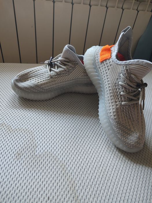 Vand yeezy 350 v2