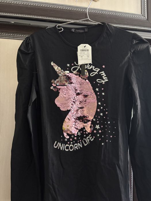 Fudbolka qizlar uchun