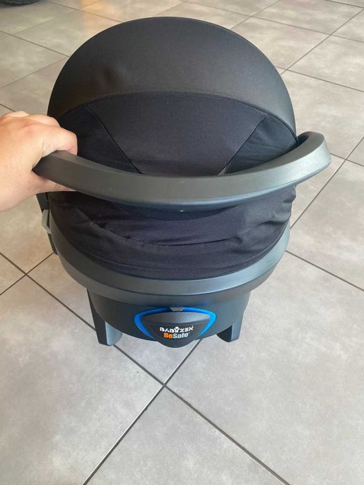 Бебешко кошче YOYO за кола и база Besafe