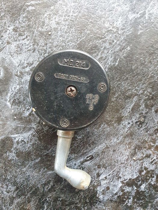 Монометр давления шин.