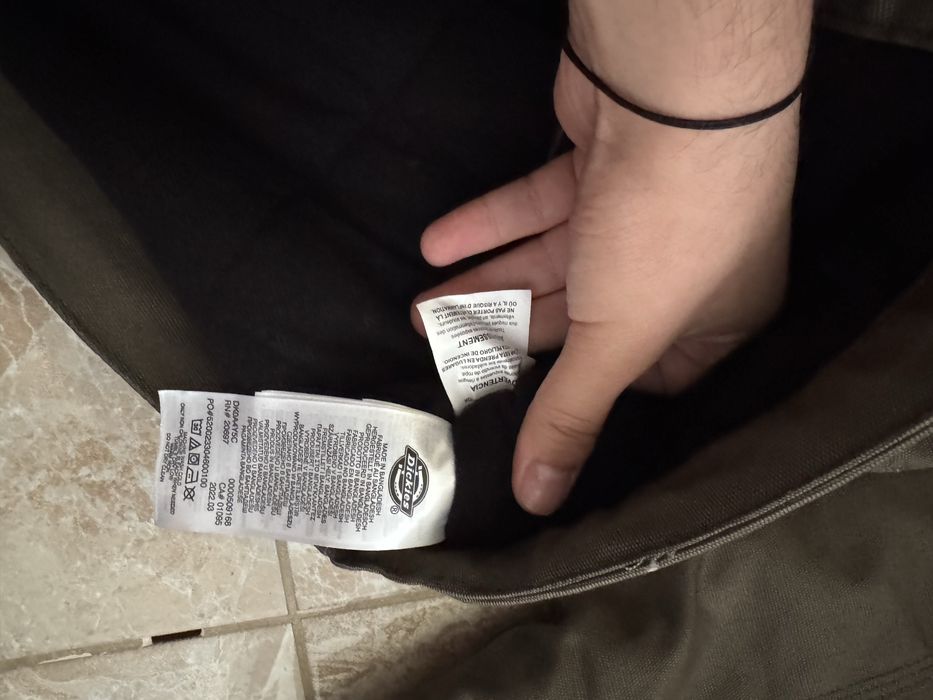 Geaca Dickies noua oferta pana diseara