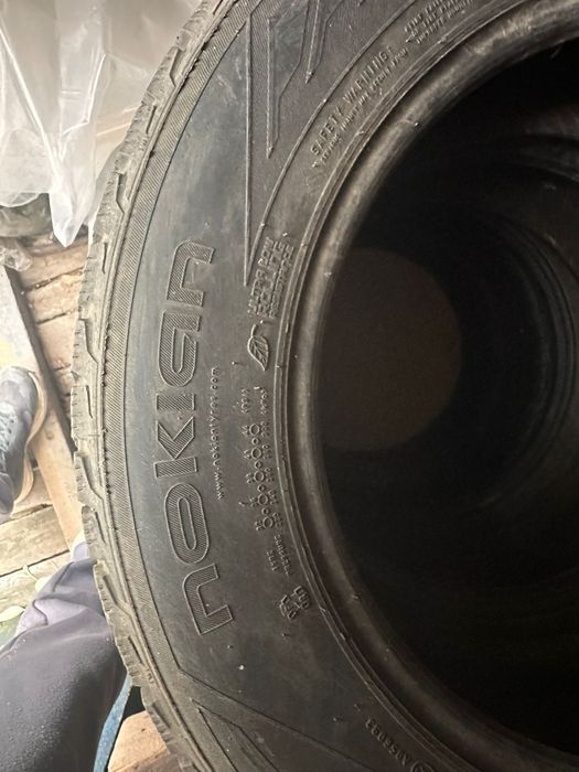 Продам зимнюю резину