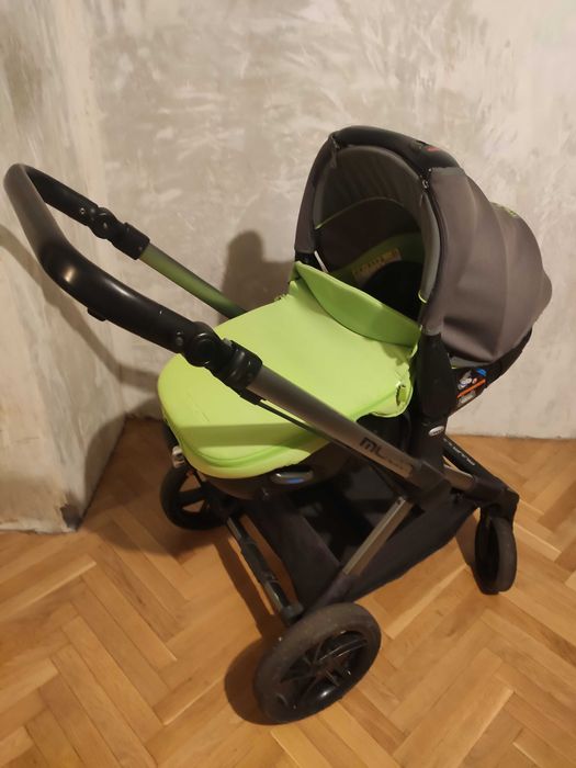 Бебешка количка 2-в-1 Jane Muum със зимен кош Matrix Light 2