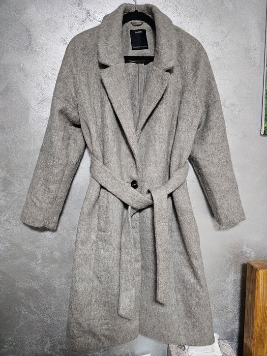 Vând palton damă 38