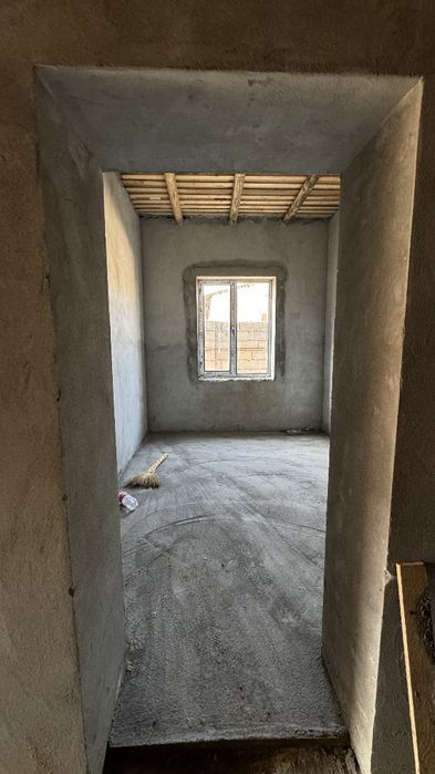 Kotej sotiladi 5 xona