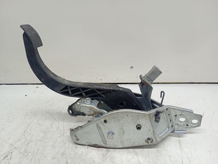 Pedala ambreiaj Opel Astra H (facelift) (2005 - 2015) 1.7 cdti z17dtr
