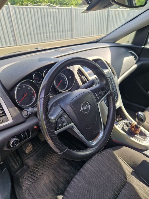 Vând autoturism Opel