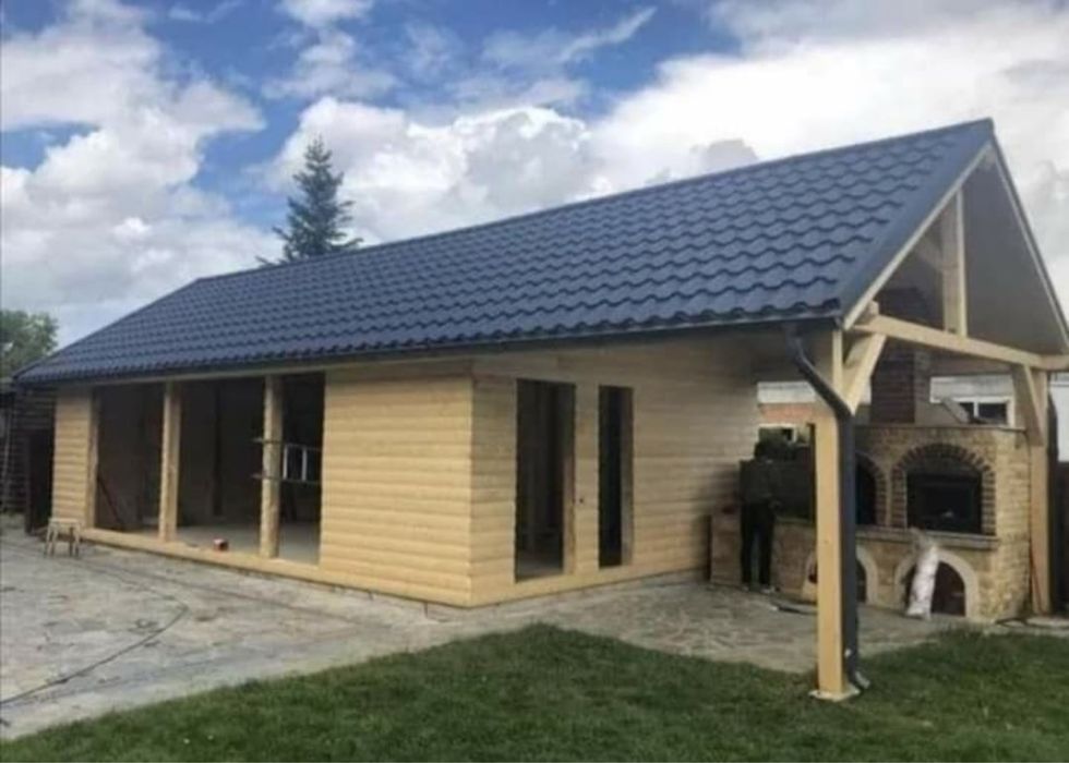 Confecționez case pe structura metalica