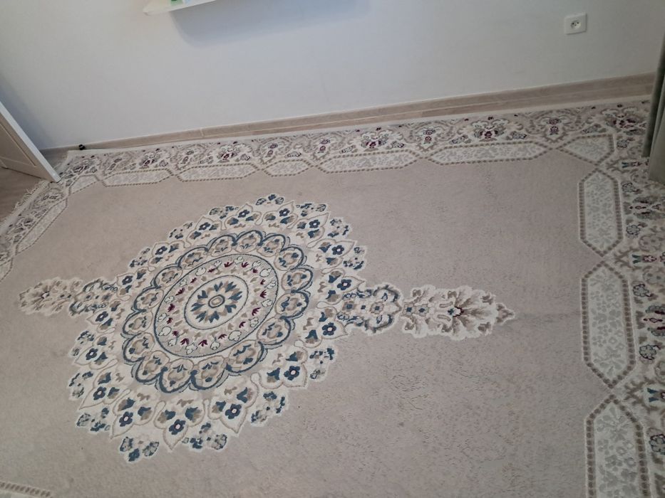 Ковер за 12000 тг